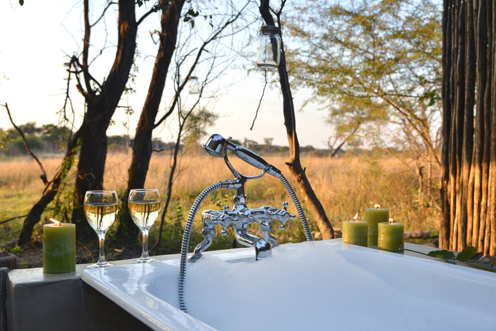 The Hide Safari Camp Hotel Dete Екстериор снимка