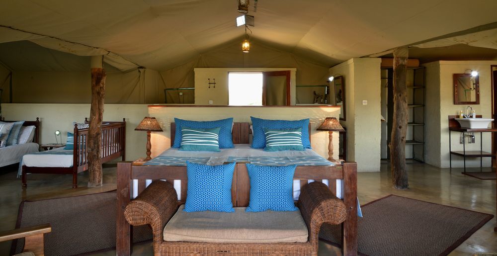 The Hide Safari Camp Hotel Dete Екстериор снимка